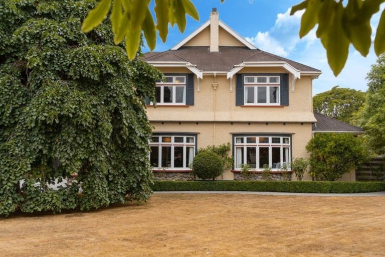 Photo of property in 27 Essex Street, Masterton, 5810