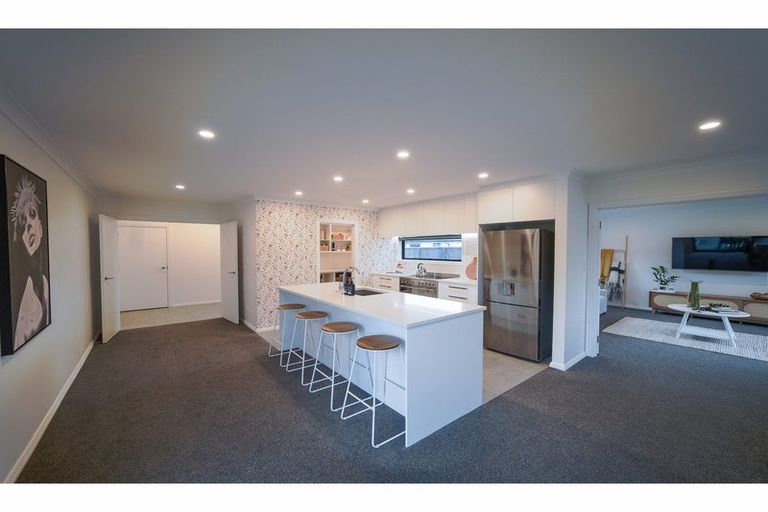 Photo of property in 7 Clonbunny Close, Rolleston, 7614