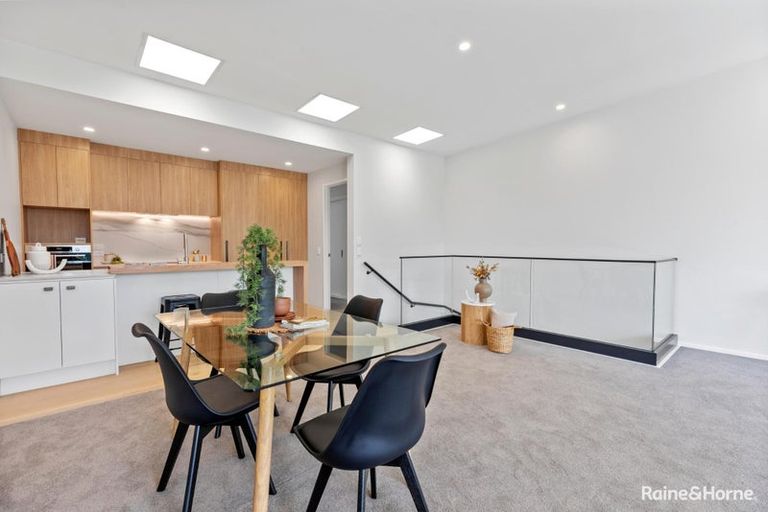 Photo of property in 7/12 Westmorland Rise, Bethlehem, Tauranga, 3110