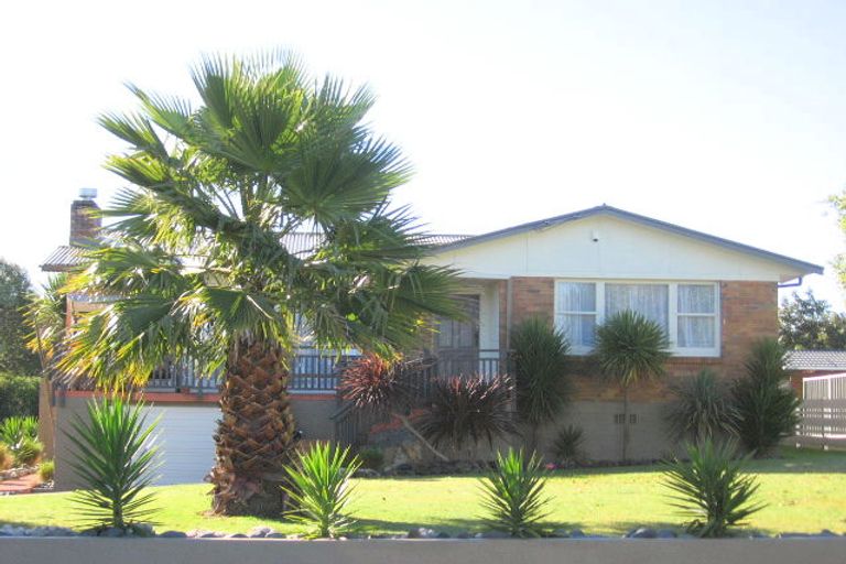 Photo of property in 1/51 Shirley Avenue, Papakura, 2110