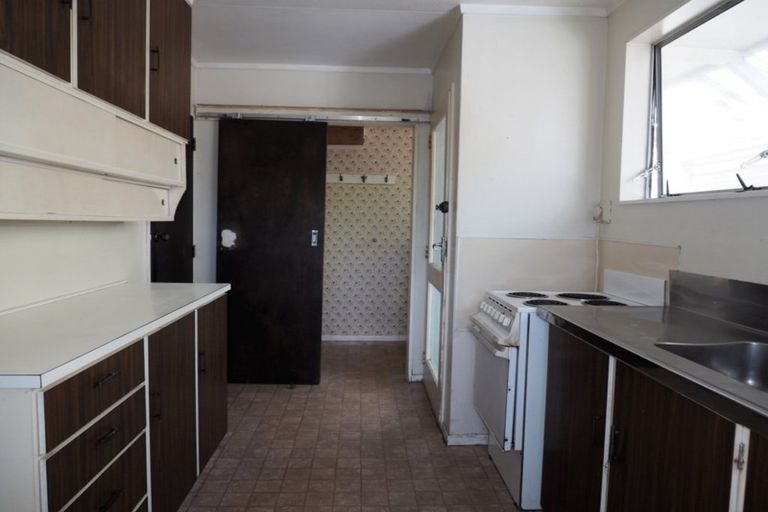 Photo of property in 3 Makarini Street, Paraparaumu, 5032