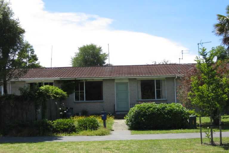 Photo of property in 20 Cleveland Street, Edgeware, Christchurch, 8013