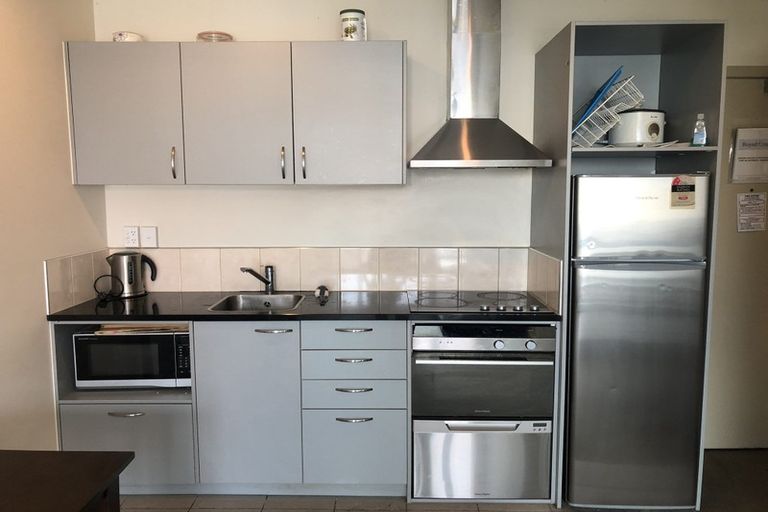 Photo of property in Royal Court Apartments, 1193unit Hinemoa Street, Rotorua, 3010