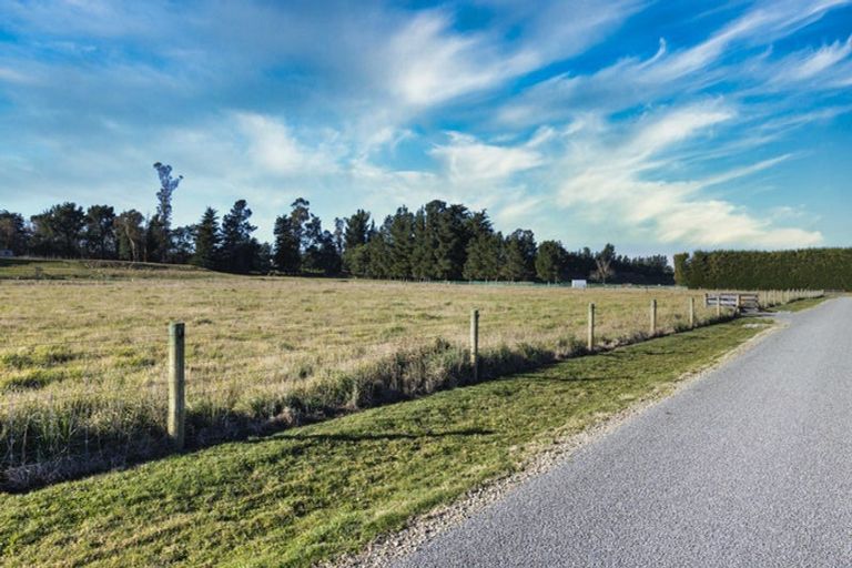 Photo of property in 457 Barkers Road, Loburn, 7472