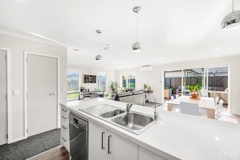 Photo of property in 3 Macdiarmid Place, Waiwhetu, Lower Hutt, 5010