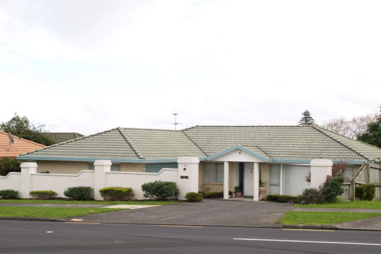 Photo of property in 2/718 Chapel Road, Dannemora, Auckland, 2016
