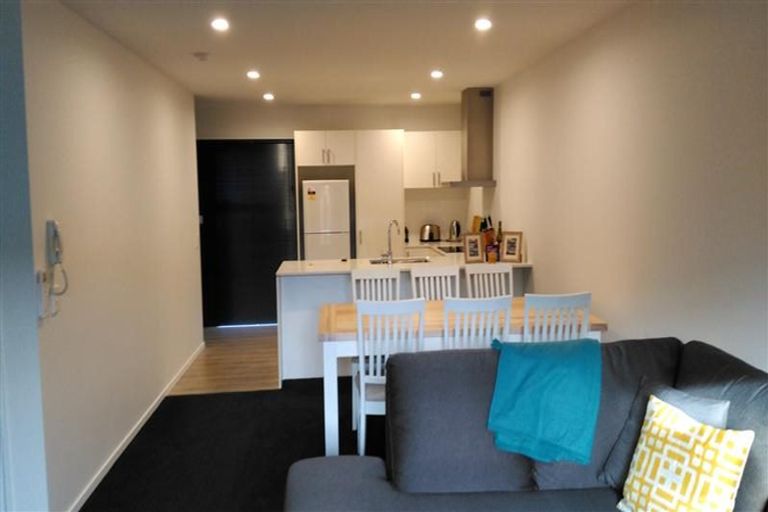 Photo of property in 3 Kilmore Street, Christchurch Central, Christchurch, 8013