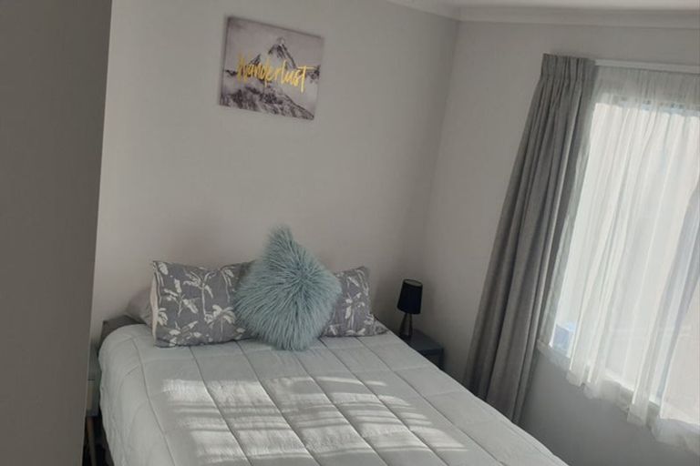 Photo of property in 11 Brewster Crescent, Lake Hawea, 9382