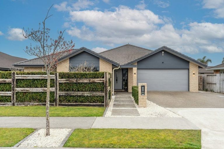 Photo of property in 52 Aquila Crescent, Rototuna North, Hamilton, 3210