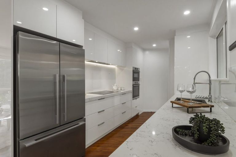 Photo of property in 6 Catrina Avenue, Birkenhead, Auckland, 0626