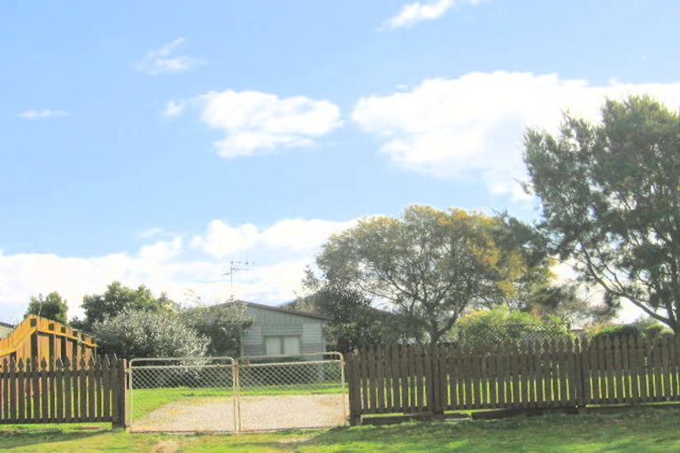 Photo of property in 3a Emerald Place, Papamoa Beach, Papamoa, 3118
