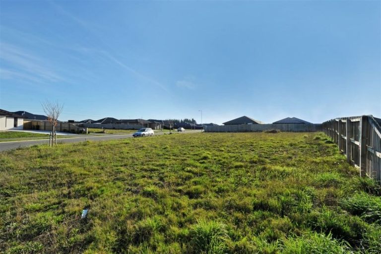 Photo of property in 3 Goodland Place, Rolleston, 7614