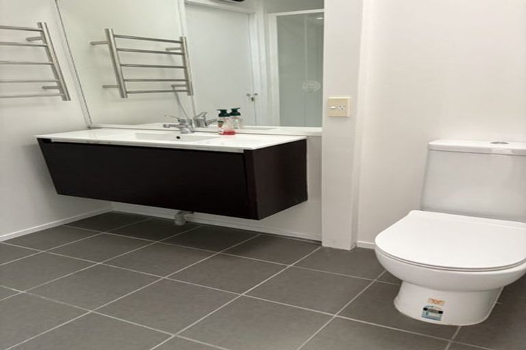 Photo of property in 82a Idris Road, Fendalton, Christchurch, 8052