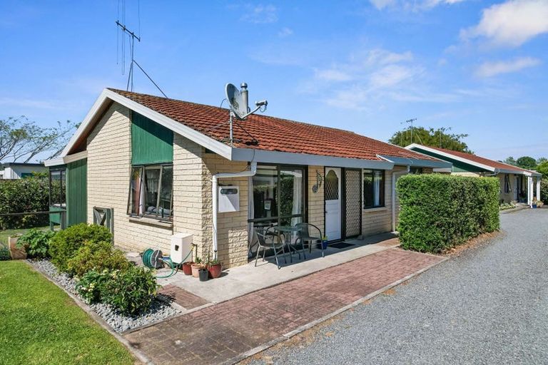 Photo of property in 54a Hall Street, Cambridge, 3434