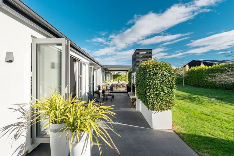 Photo of property in 18 Brampton Drive, West Melton, 7618