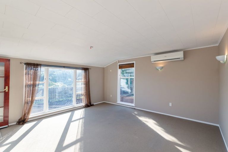 Photo of property in 57 Major Drive, Kelson, Lower Hutt, 5010