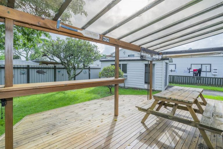 Photo of property in 6 Endeavour Close, Whitianga, 3510
