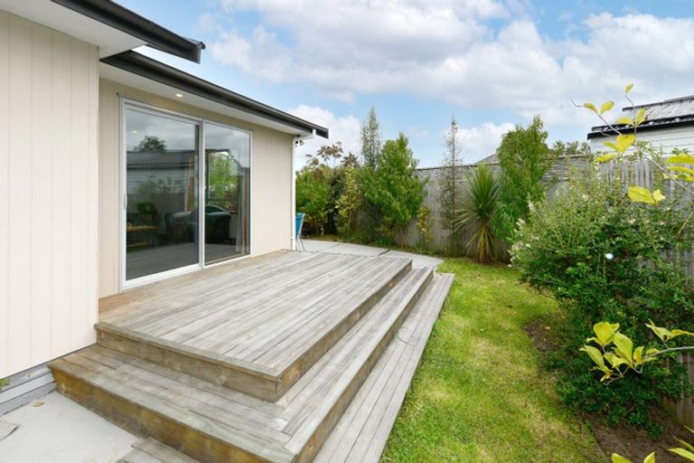 Photo of property in 27 Dunoon Place, Woolston, Christchurch, 8062