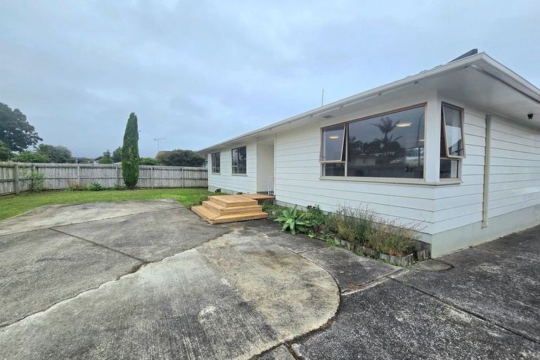 Photo of property in 91 Archmillen Avenue, Pakuranga Heights, Auckland, 2010