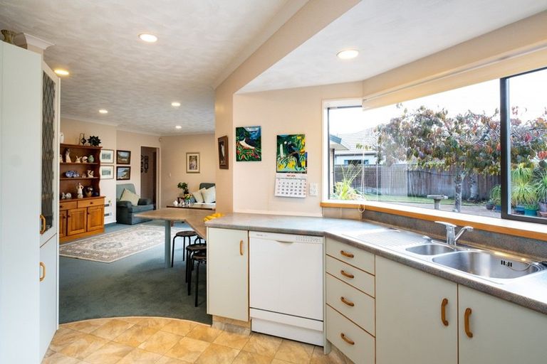 Photo of property in 14 Belgrave Place, Taradale, Napier, 4112