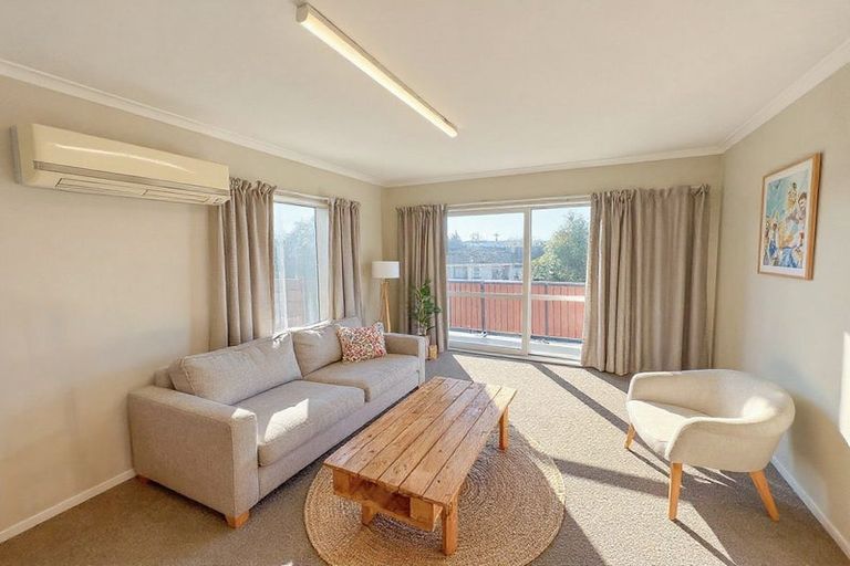 Photo of property in 173 Springfield Road, St Albans, Christchurch, 8014