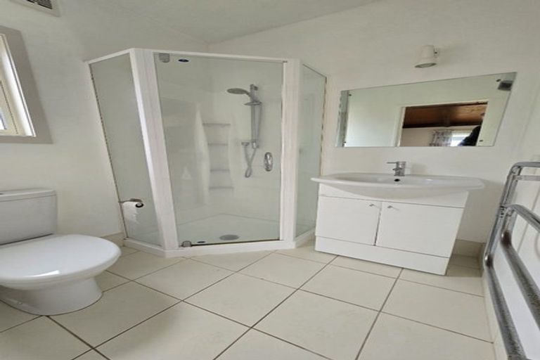 Photo of property in 3 Glamorgan Street, Northland, Wellington, 6012