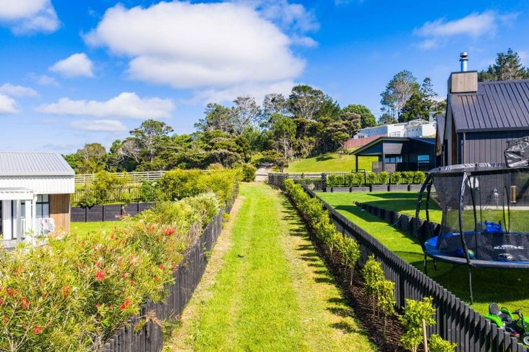Photo of property in 135 Estuary Drive, Mangawhai Heads, Mangawhai, 0505