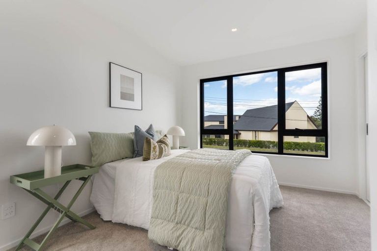 Photo of property in 1a Altair Place, Windsor Park, Auckland, 0632