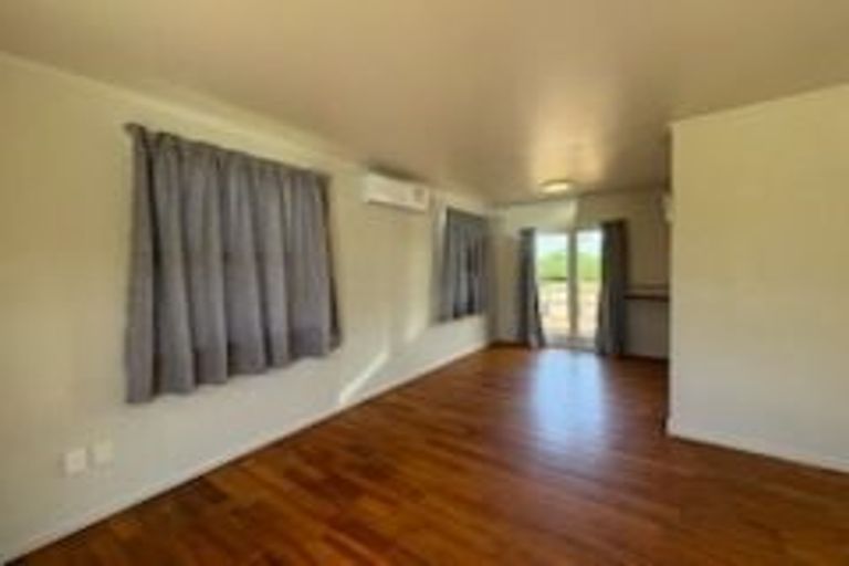 Photo of property in 13 Feasegate Street, Manurewa, Auckland, 2102