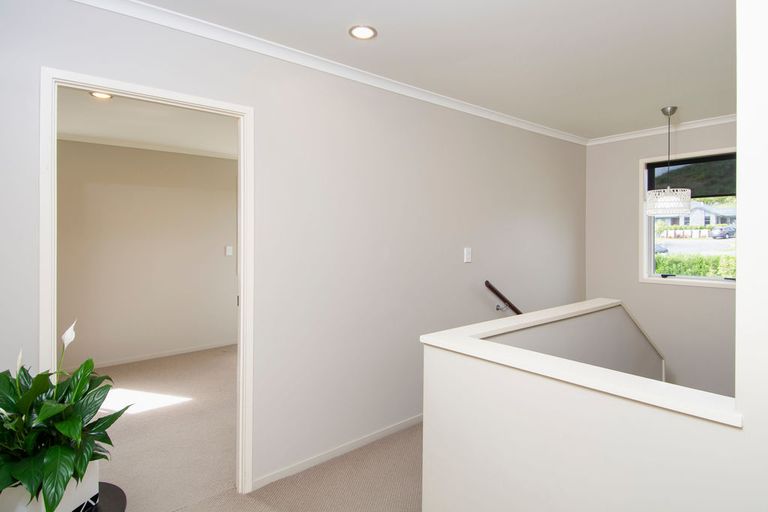 Photo of property in 169 Landing Drive, Pyes Pa, Tauranga, 3112