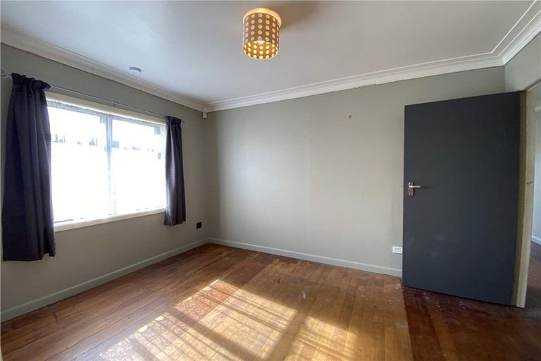 Photo of property in 304 Glengarry Road, Glen Eden, Auckland, 0602