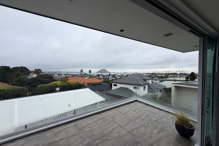 Photo of property in 94a Maxwells Road, Otumoetai, Tauranga, 3110