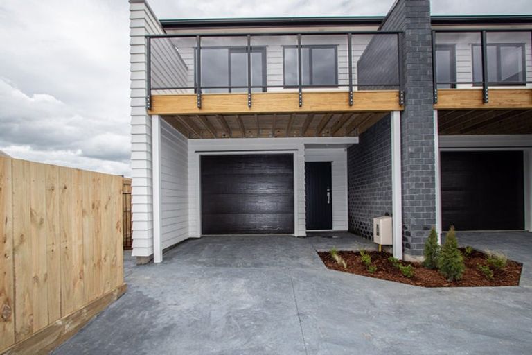 Photo of property in 10u9 Charlemont Street, Whitiora, Hamilton, 3200