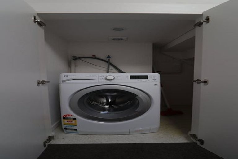 Photo of property in 1036b Colombo Street, St Albans, Christchurch, 8014