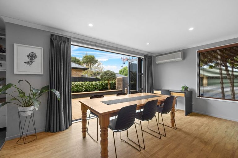 Photo of property in 21 Kohi Drive, Parklands, Christchurch, 8083