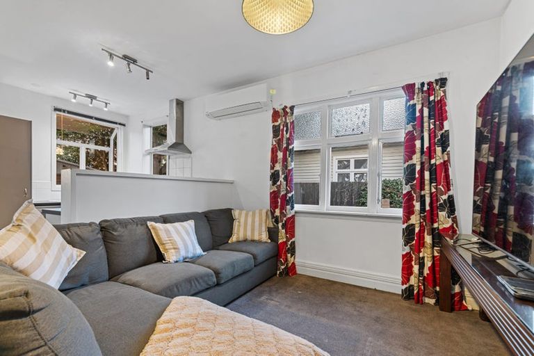 Photo of property in 6 Lionel Street, Avonside, Christchurch, 8061