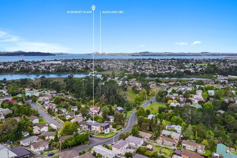 Photo of property in 1d Quincey Place, Massey, Auckland, 0614