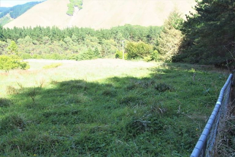 Photo of property in 55 Reikorangi Road, Waikanae, 5391