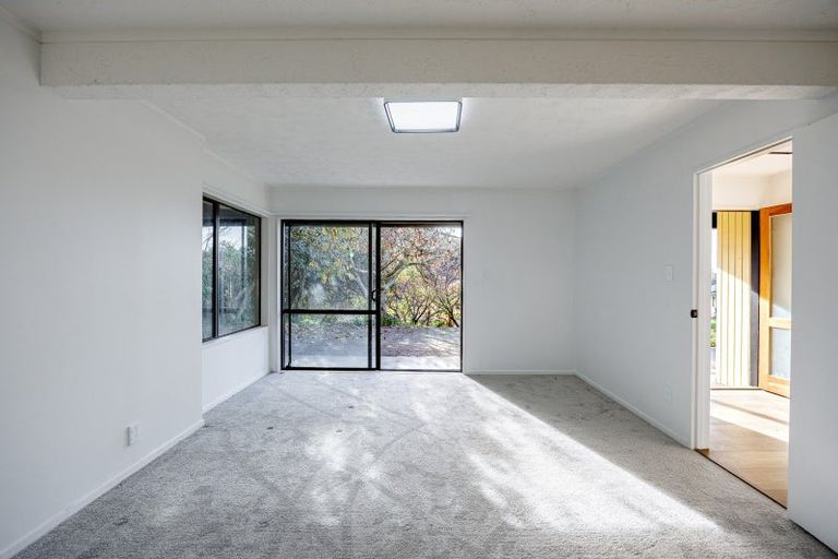 Photo of property in 16 Kokako Place, Taradale, Napier, 4112