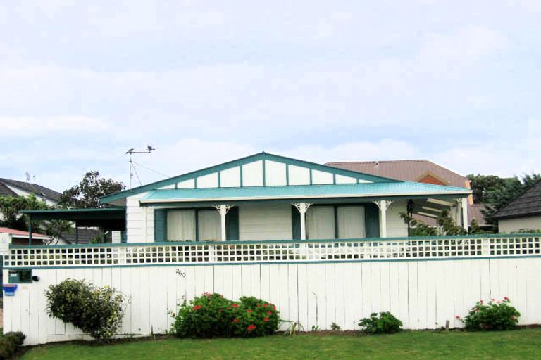 Photo of property in 260 Manly Street, Paraparaumu Beach, Paraparaumu, 5032