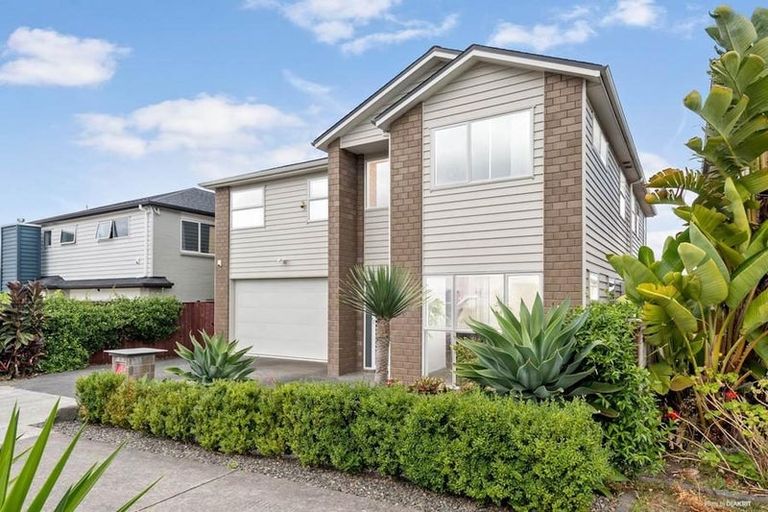 Photo of property in 5 Kiltole Drive, Flat Bush, Auckland, 2019