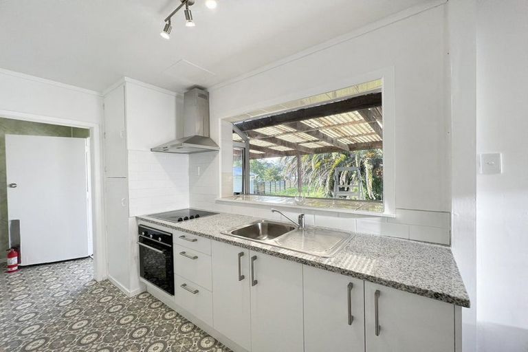 Photo of property in 5 Daytona Road, Henderson, Auckland, 0610