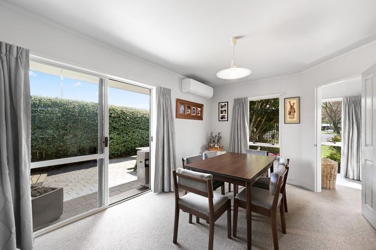 Photo of property in 26 Halcione Close, Flagstaff, Hamilton, 3210