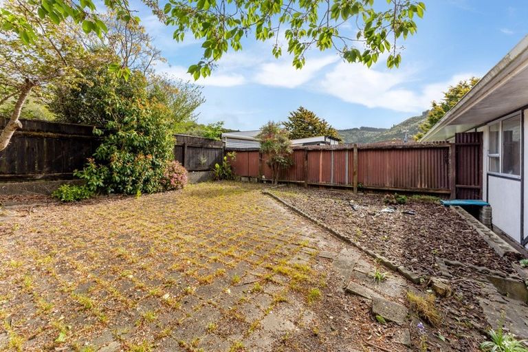 Photo of property in 52f2- Gemstone Drive, Birchville, Upper Hutt, 5018