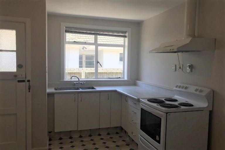 Photo of property in 61 Acacia Avenue, Upper Riccarton, Christchurch, 8041