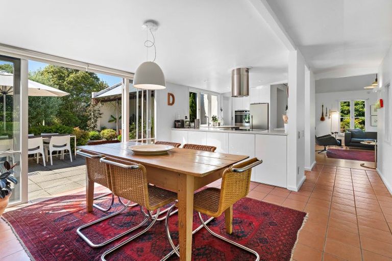 Photo of property in 32 Papawai Road, Papawai, Greytown, 5794