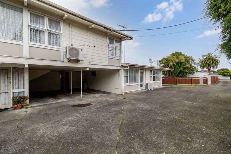 Photo of property in 75a Heretaunga Street, Palmerston North, 4414