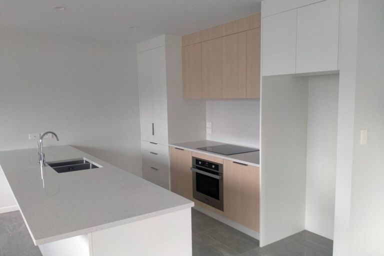 Photo of property in 21 Matuku Place, Paraparaumu Beach, Paraparaumu, 5032