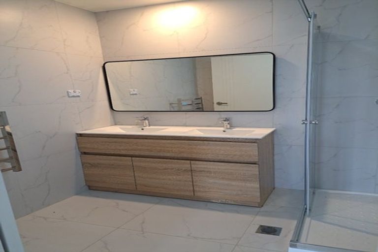 Photo of property in 20 Rorotu Avenue, Karaka, 2113
