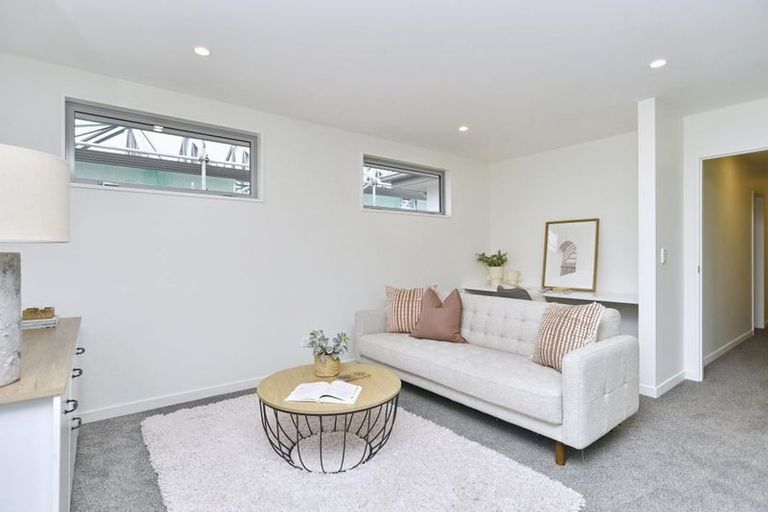 Photo of property in 18 Oakmill Drive, Casebrook, Christchurch, 8051